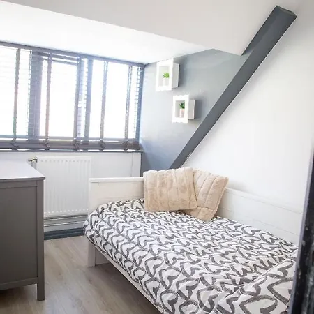 Bed And Wine Nonsolovino Bed & Breakfast Reeuwijk