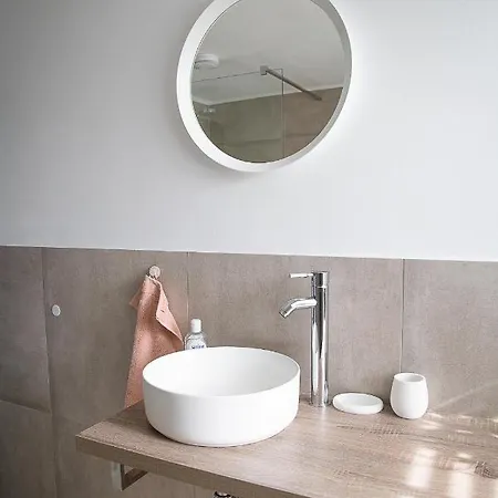 Bed And Wine Nonsolovino * Reeuwijk