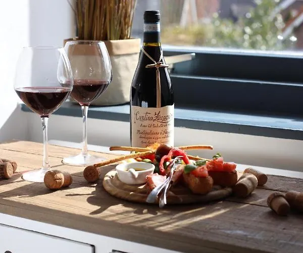 Bed And Wine Nonsolovino * Reeuwijk