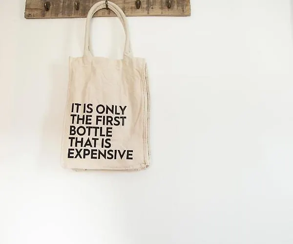 Bed And Wine Nonsolovino