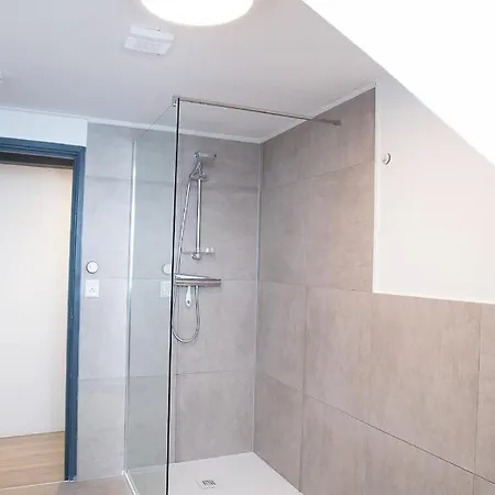 Bed And Wine Nonsolovino Bed & Breakfast Reeuwijk