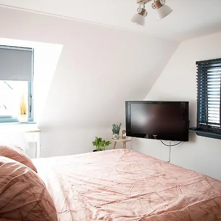 Bed And Wine Nonsolovino Bed & Breakfast *