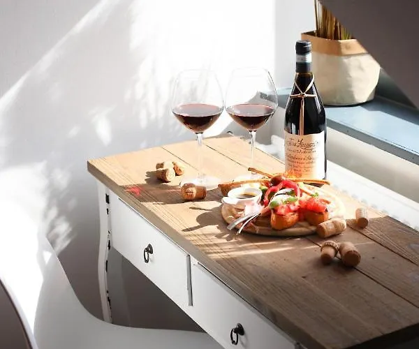 Bed And Wine Nonsolovino Bed & Breakfast Reeuwijk