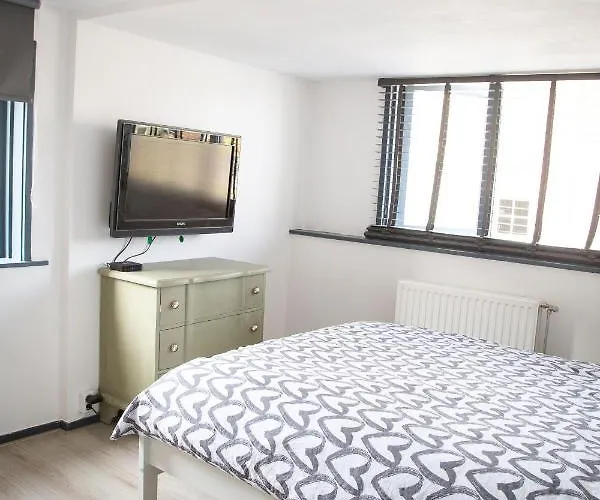 Bed And Wine Nonsolovino Bed & Breakfast Reeuwijk