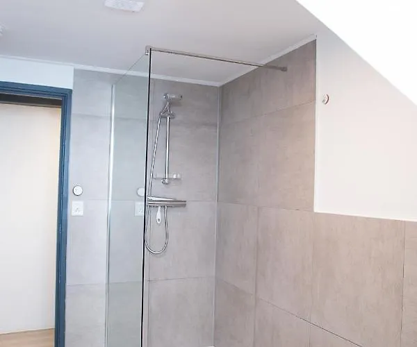 Bed And Wine Nonsolovino Bed & Breakfast Reeuwijk