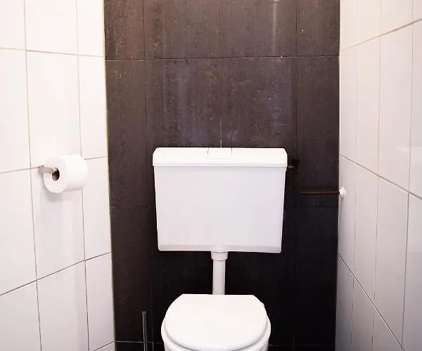 Bed And Wine Nonsolovino *