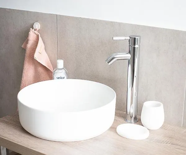 Bed And Wine Nonsolovino